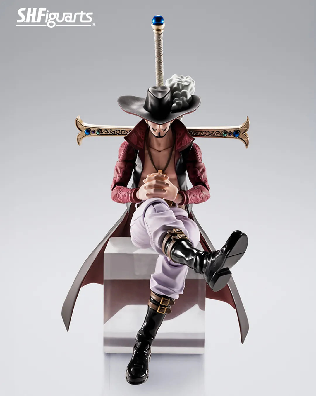 Figura Bandai S.H. Figuarts One Piece - Dracule Mihawk