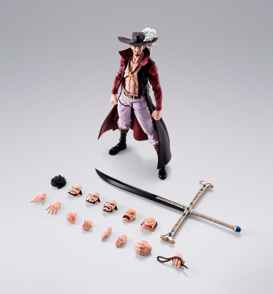 Figura Bandai S.H. Figuarts One Piece - Dracule Mihawk