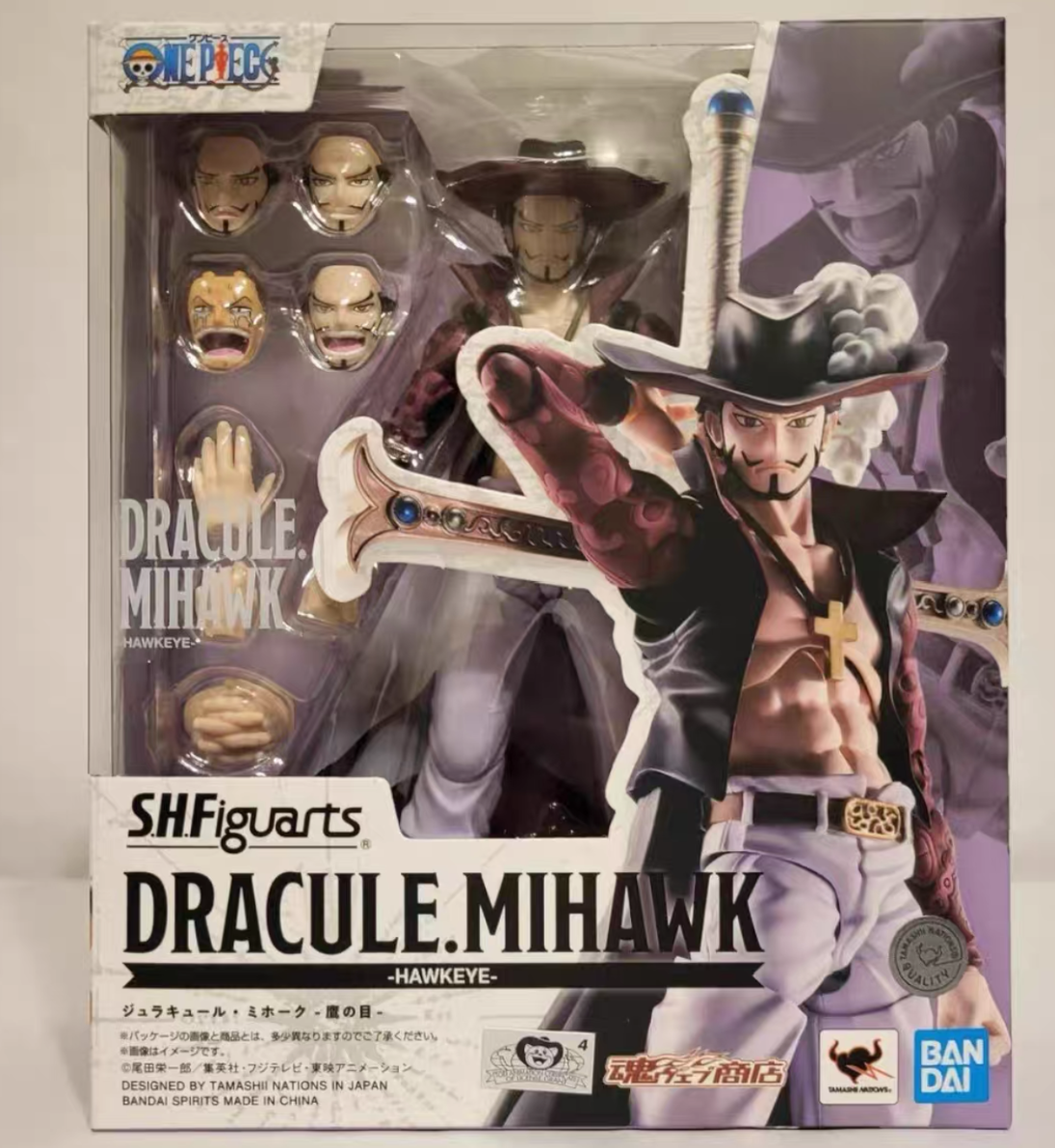 Figura Bandai S.H. Figuarts One Piece - Dracule Mihawk