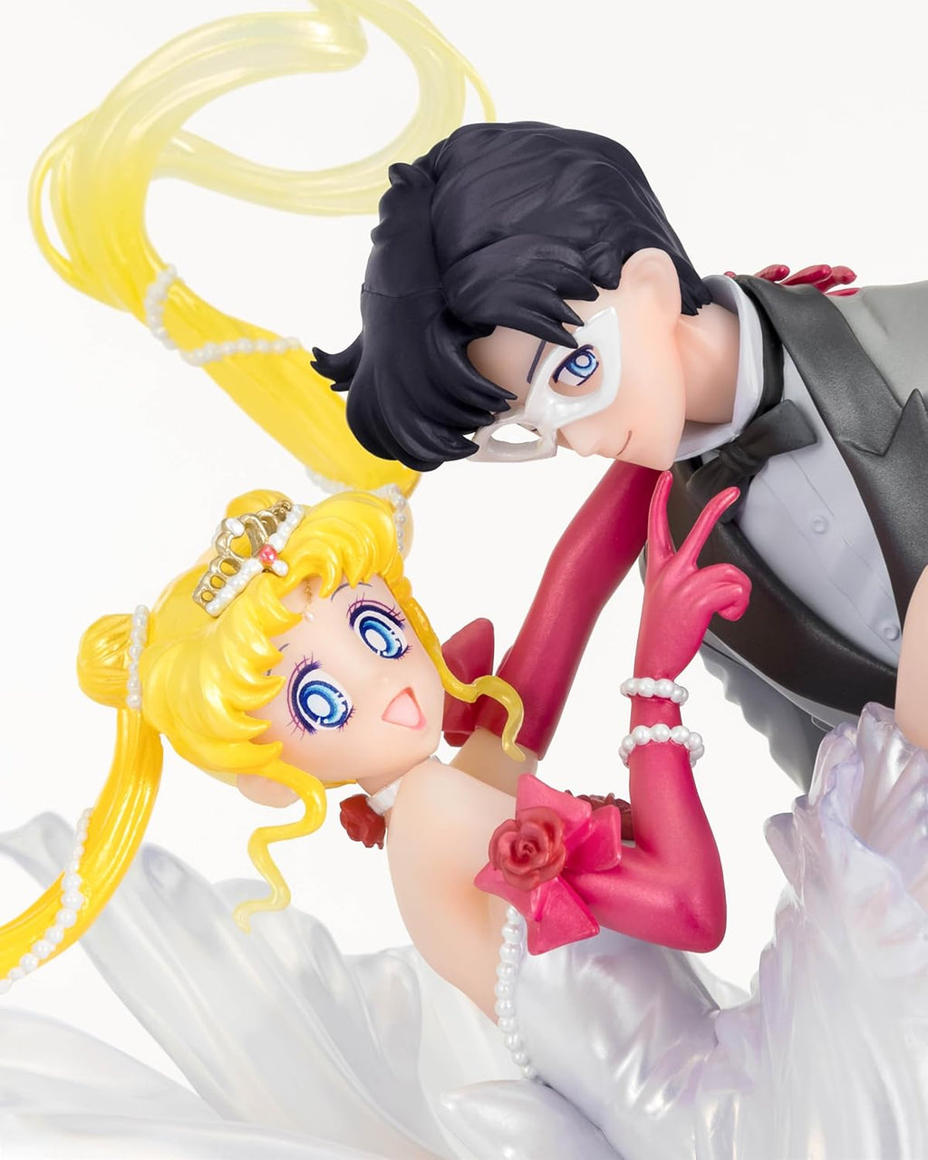 Figuarts Zero Chouette Sailor Moon - Usagi & Tuxedo Mask