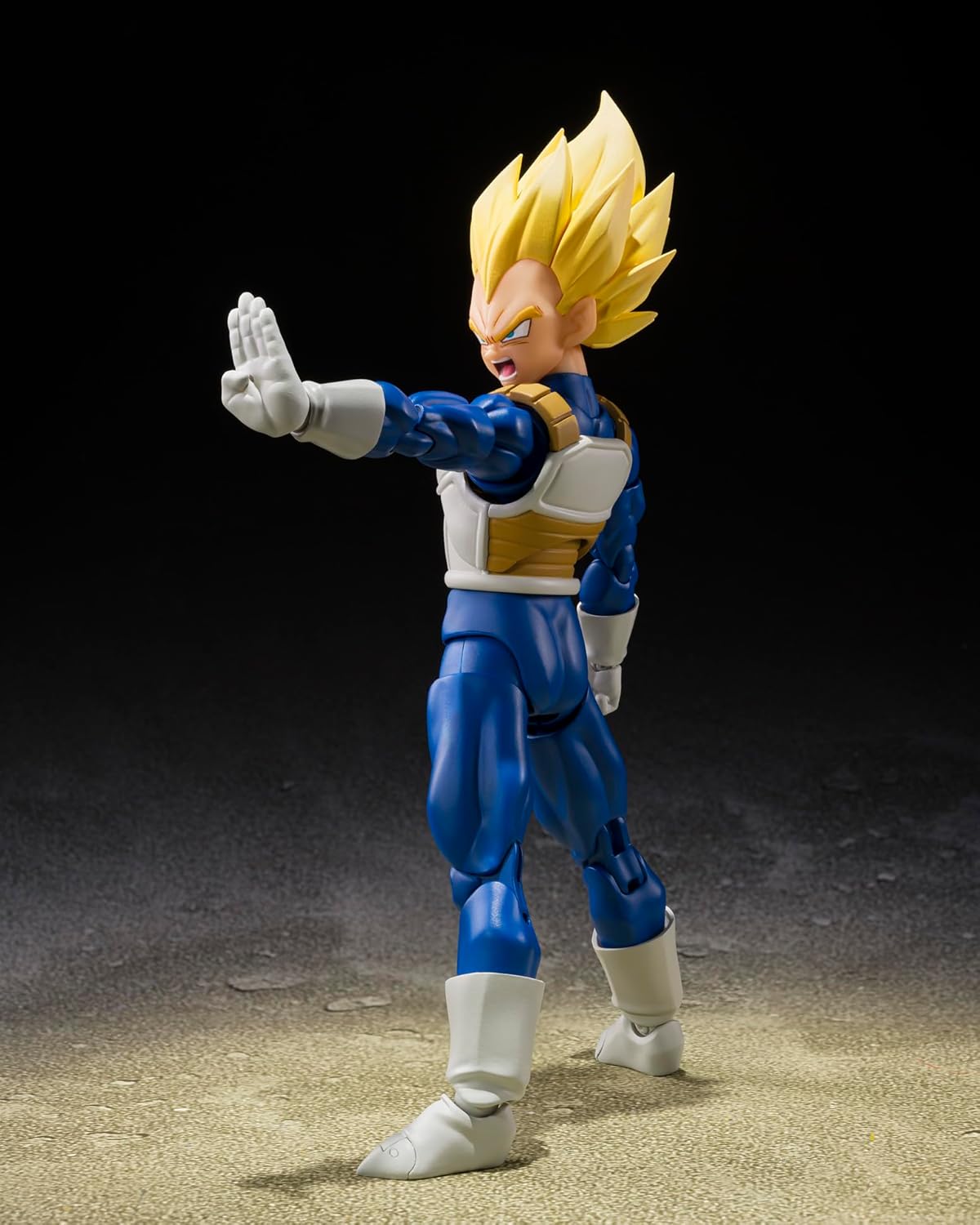 Figura Bandai S.H. Figuarts DBZ - Super Saiyan Vegeta Dangerous Pride