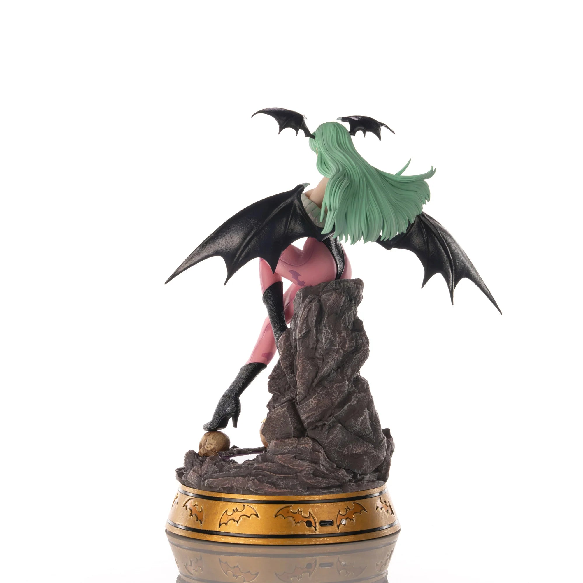 First 4 Figures Darkstalkers - Morrigan Aensland Pvc 10 Pulgadas