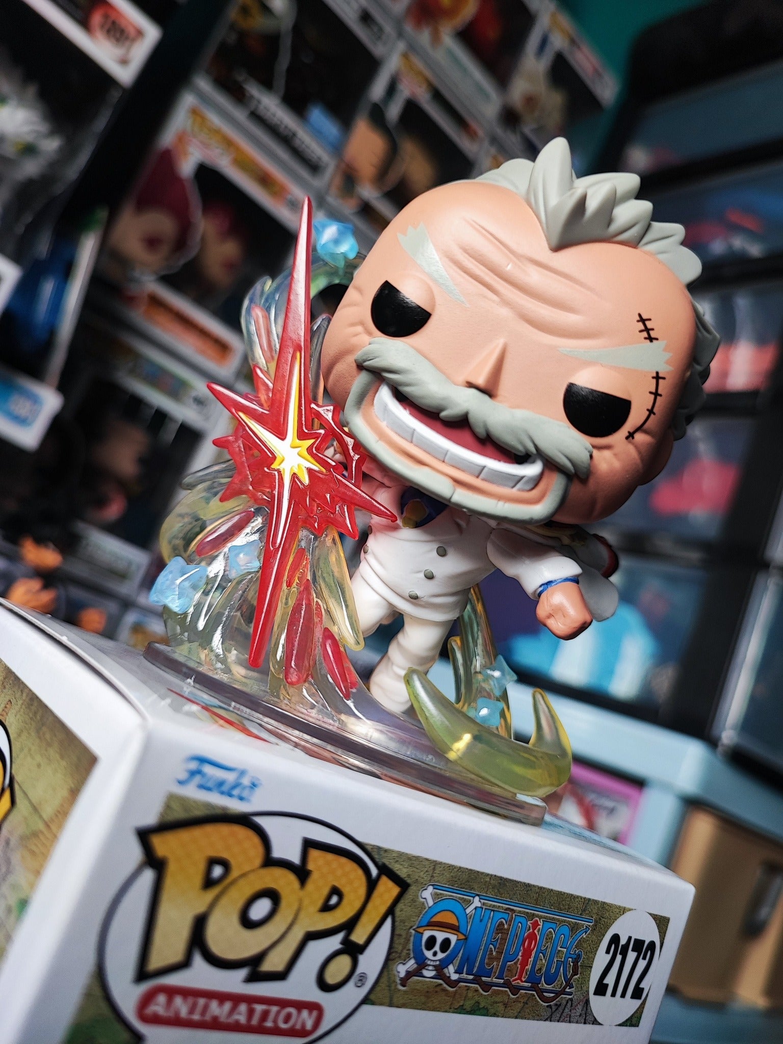 Funko Pop! One Piece - Monkey D. Garp #2172 Galaxy Impact Standard